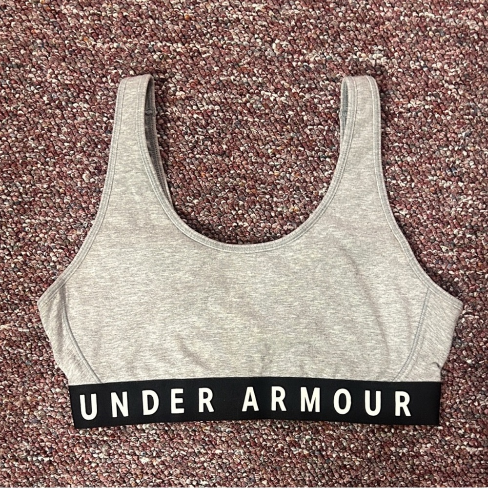 Under Armour Women's Light Gray Sports Bra